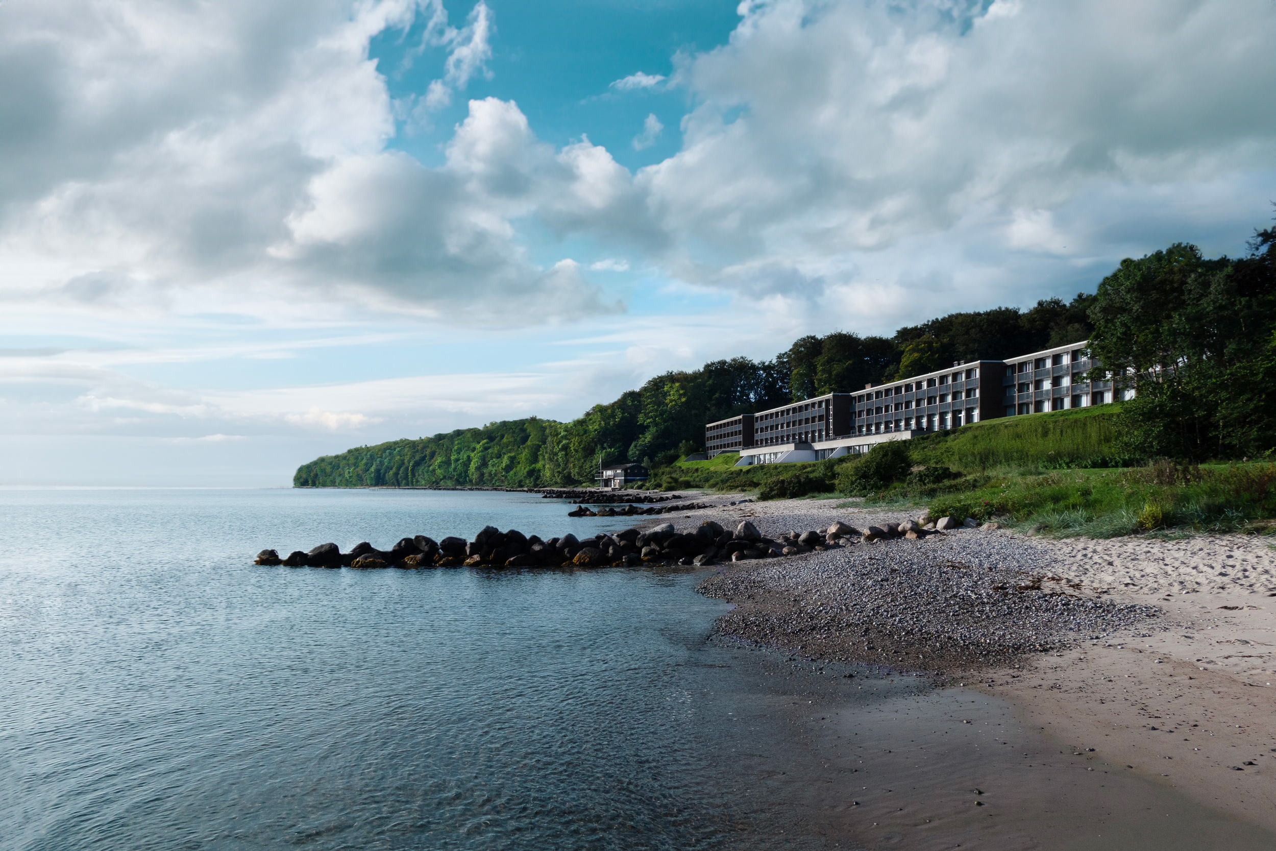 Helnan Marselis Hotel set fra vandet